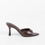 Mules vernis à talon Isa