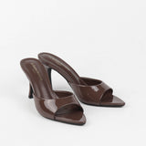 Mules vernis à talon Isa