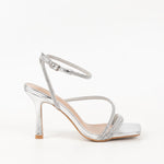 chaussures soirees argentées pour femme à talon et strass