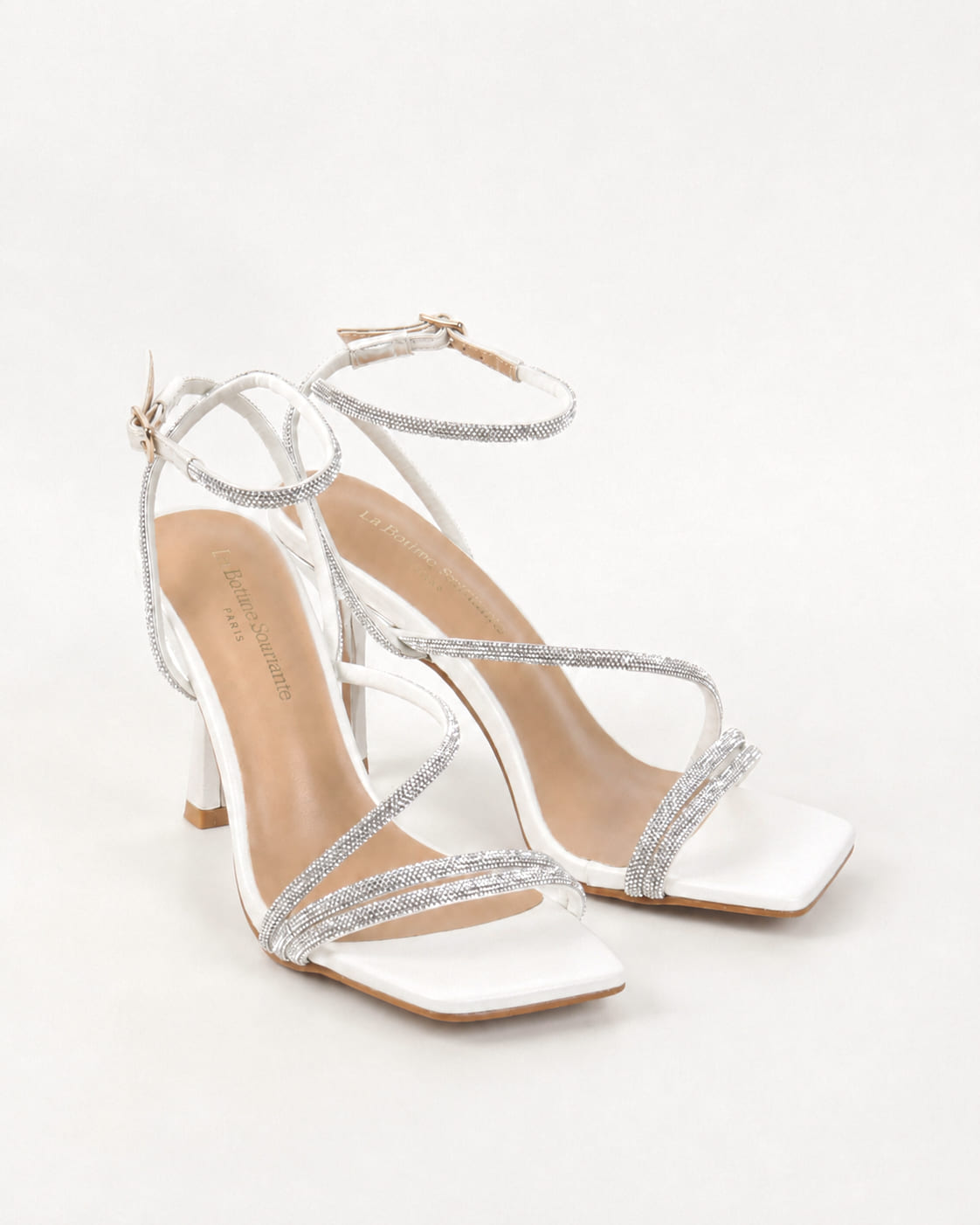 Chaussures femmes soirée blanches à talon et strass 