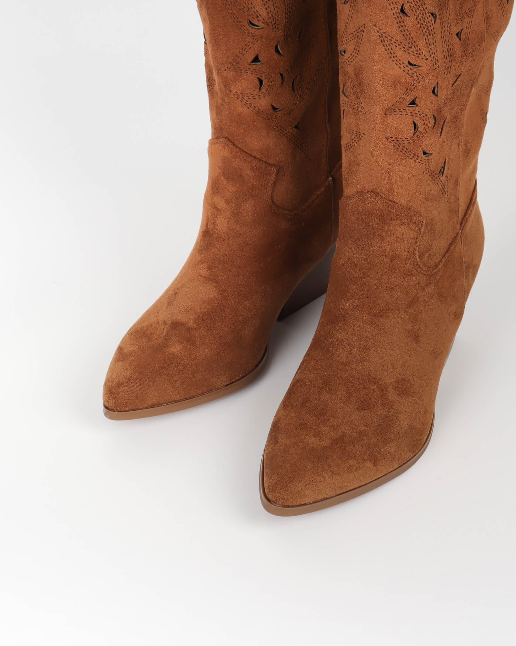 bottes femmes western camel tendance 2024