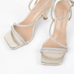 Chaussures femmes soirée dorées à talon et strass 