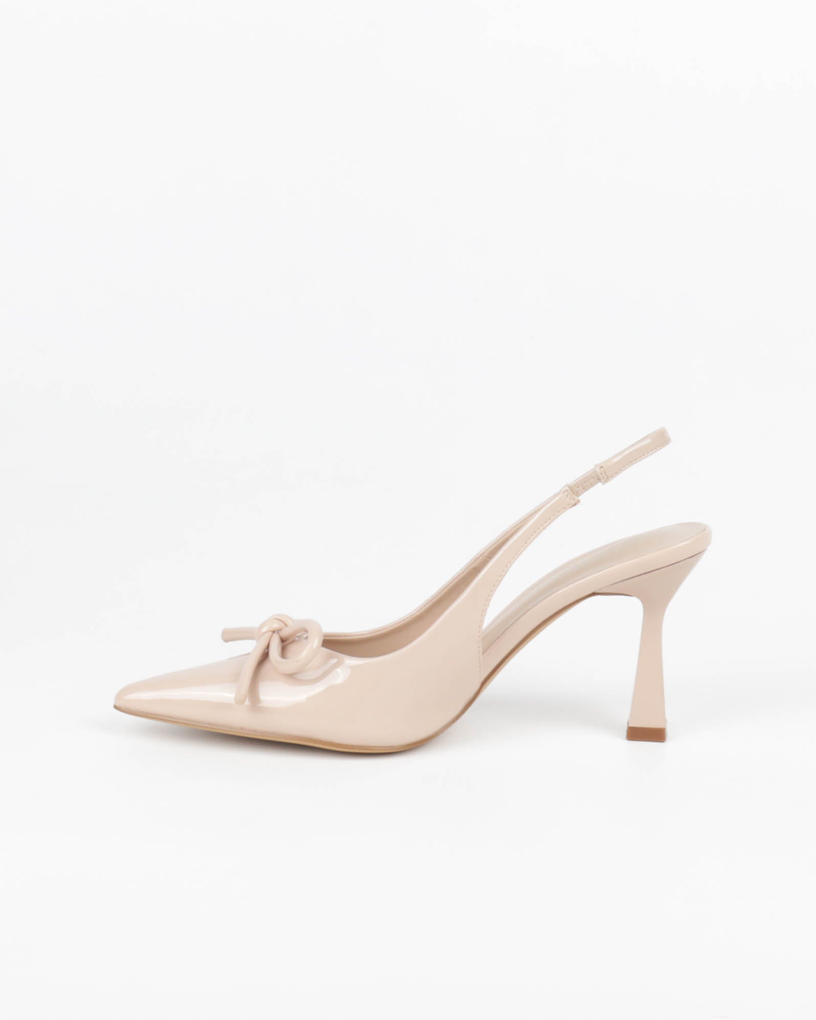 slingbacks femme nude verni à nœud, bout pointu et bride arrière