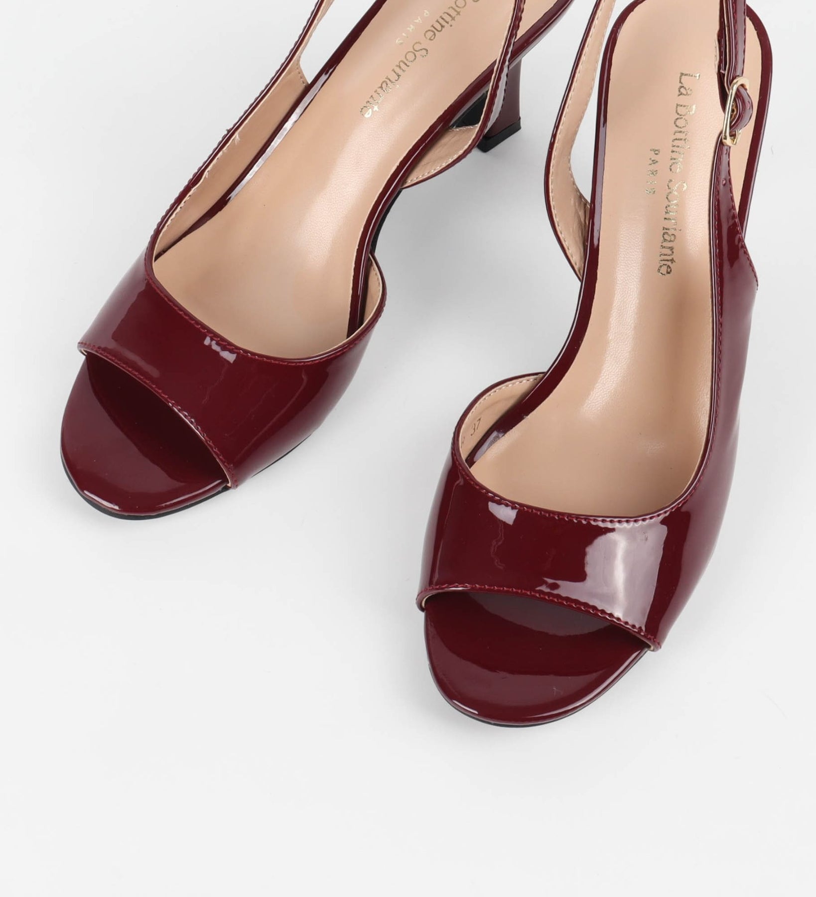 escarpins slingback femme bordeaux à bout ouvert et finition brillante
