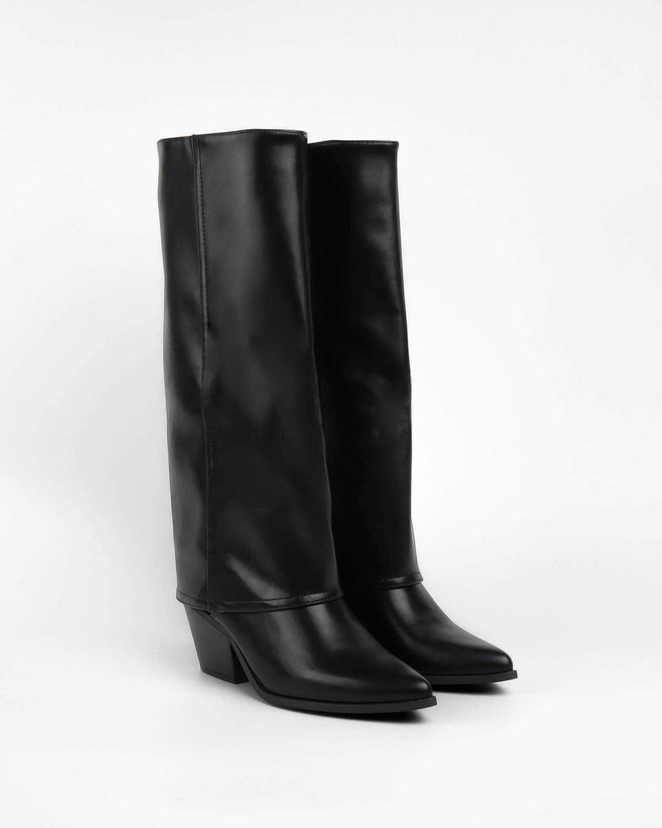 The Smiling Boot Collection – La Bottine Souriante