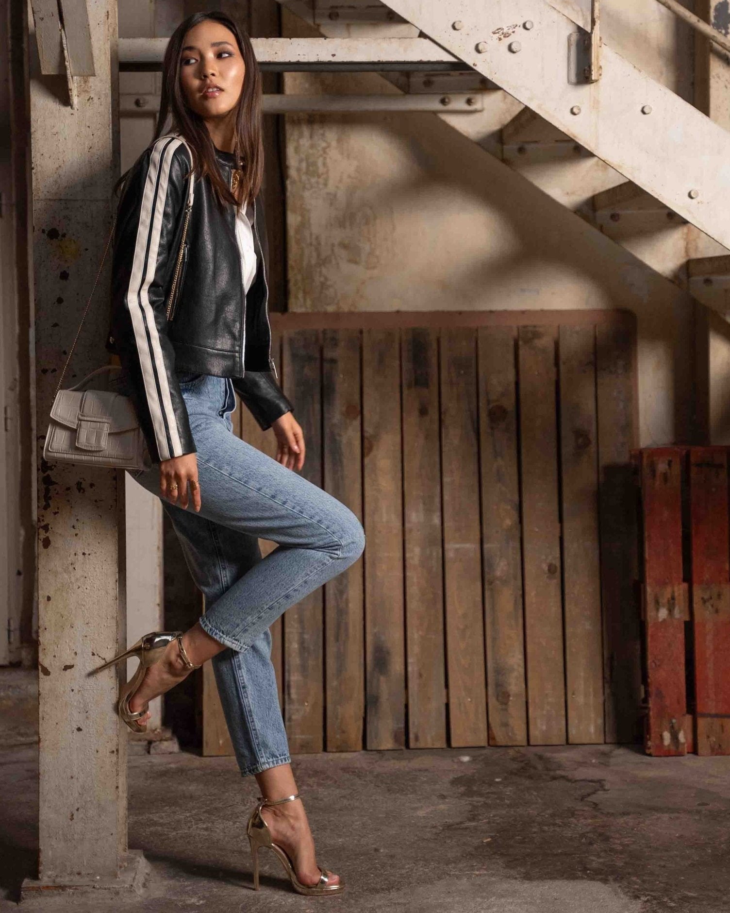 Lea - Chaussures à talon - La Bottine SourianteChaussures