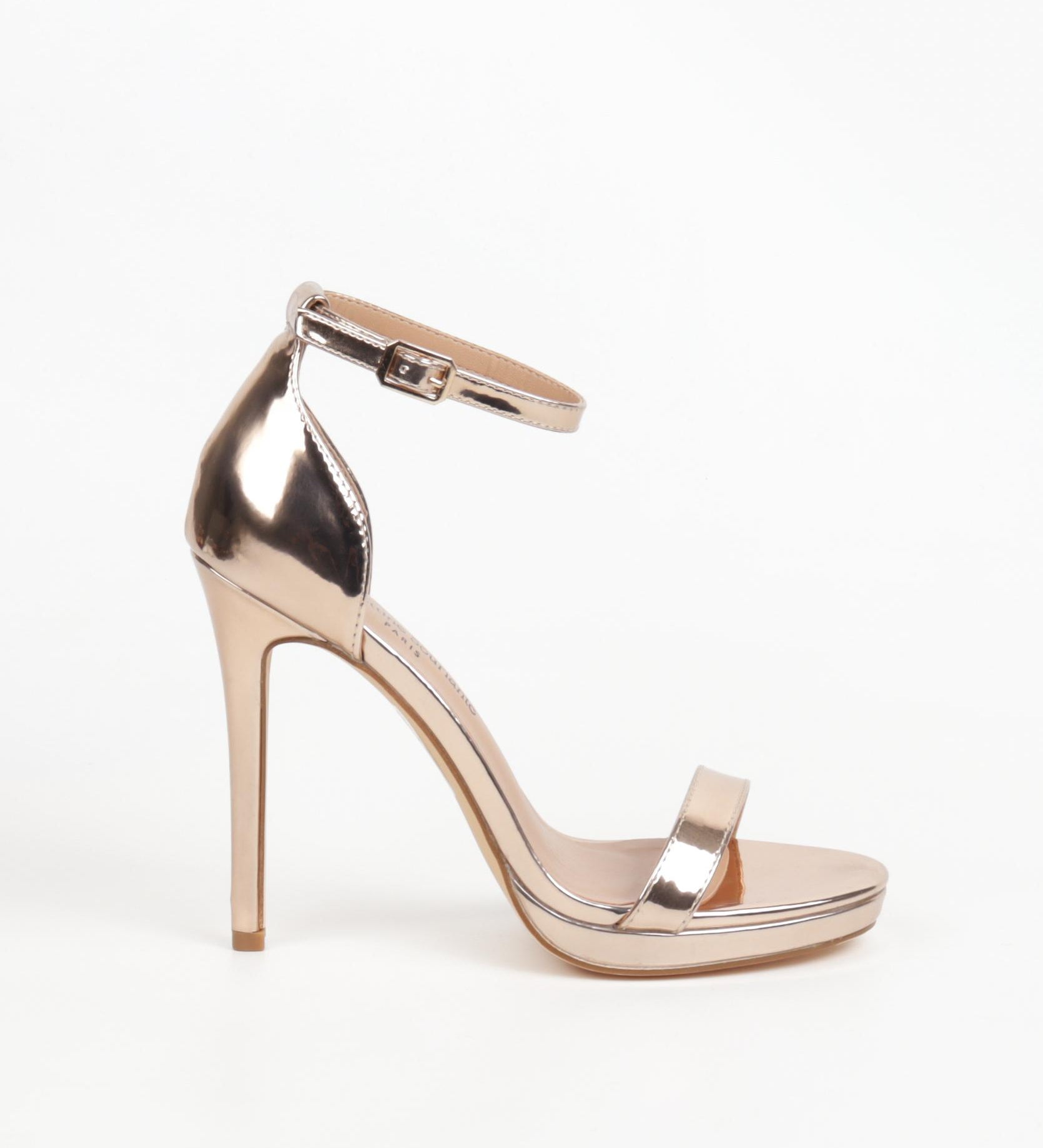 Sandales femmes soirée chic couleur champagne à talon aiguille