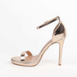 Sandales soirée femmes chic élégantes à talon couleur champagne