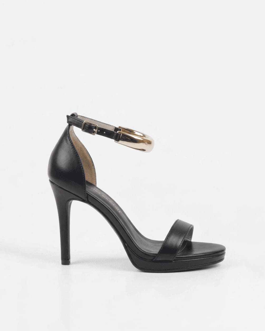 Sandales soirée femmes à talon noir 